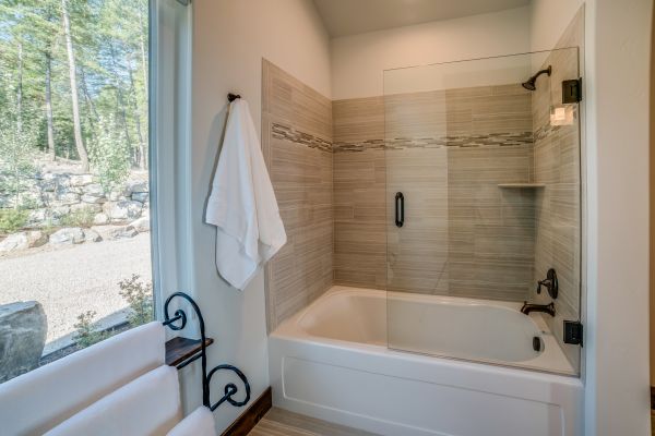 Cost of Tub Conversion Service in Panama City