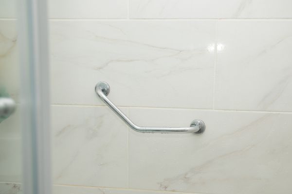 Cost of Mobility Shower Installation in Panama City